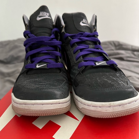 Nike Prestige IV High PRM Women’s sneaker Size 9 - Picture 4 of 4